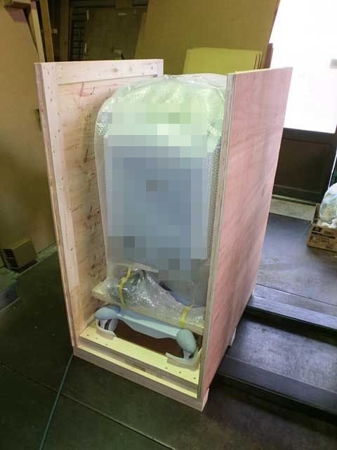 医療機器のLVL材合板梱包